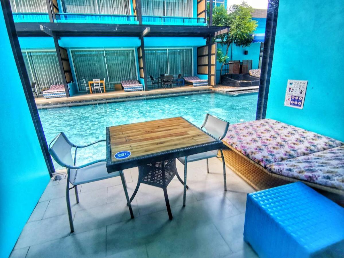 Beach Walk Boutique Resort Bangsaen Buitenkant foto