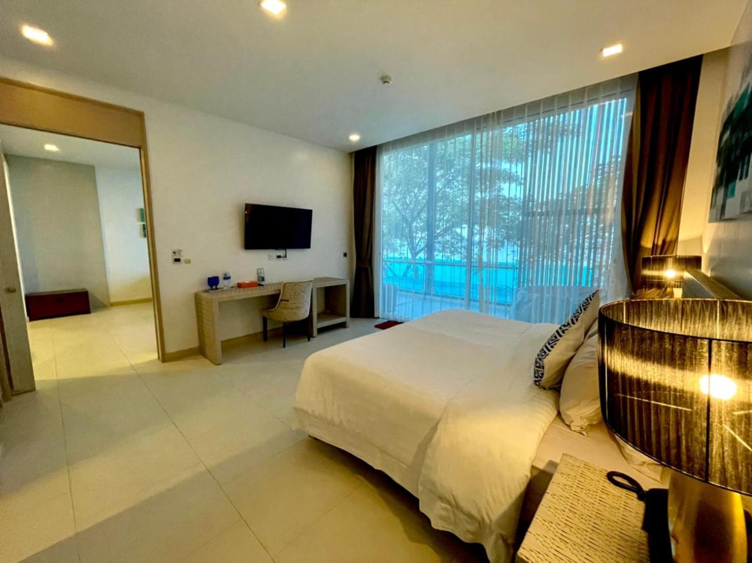 Beach Walk Boutique Resort Bangsaen Kamer foto