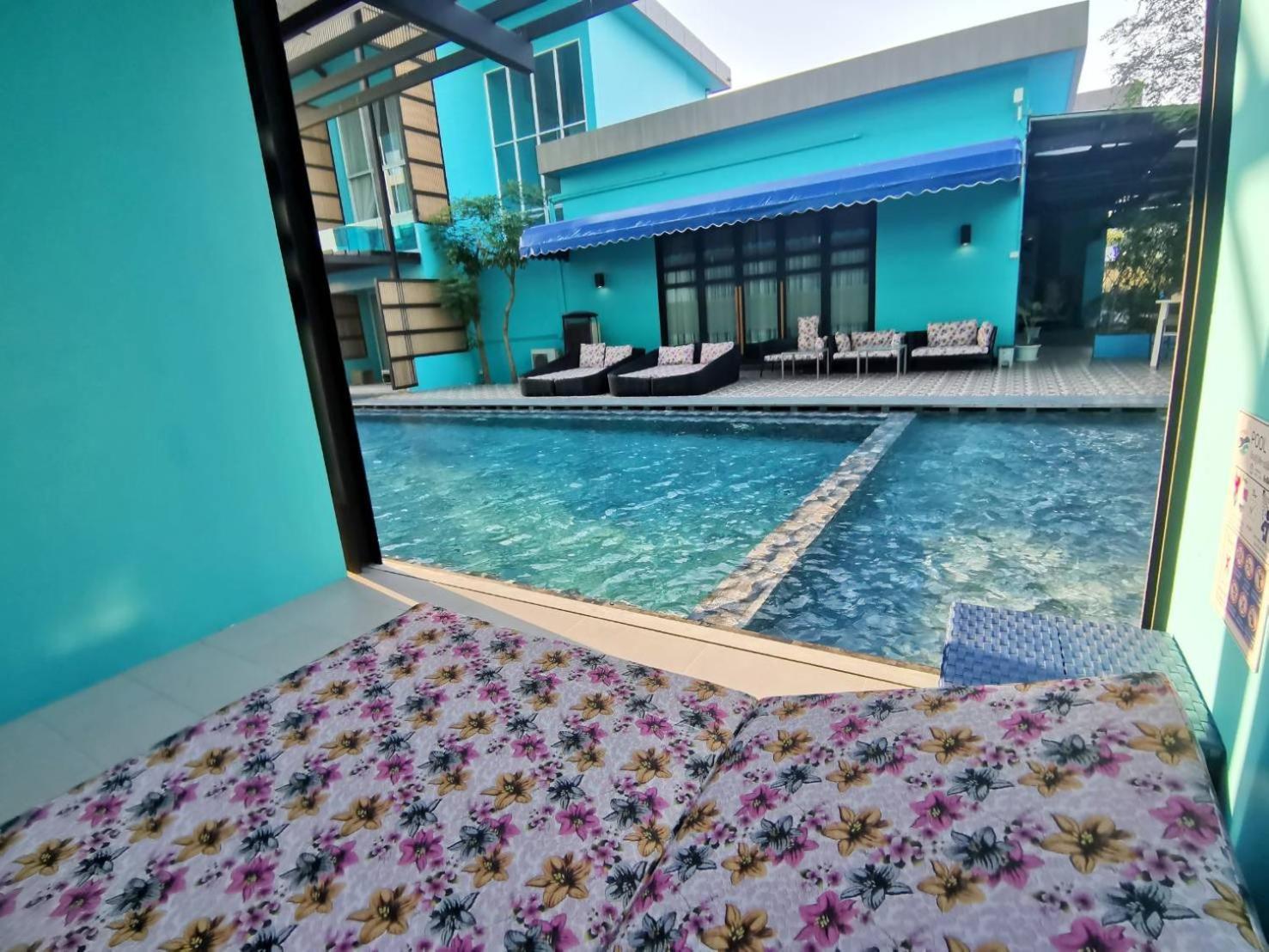 Beach Walk Boutique Resort Bangsaen Kamer foto