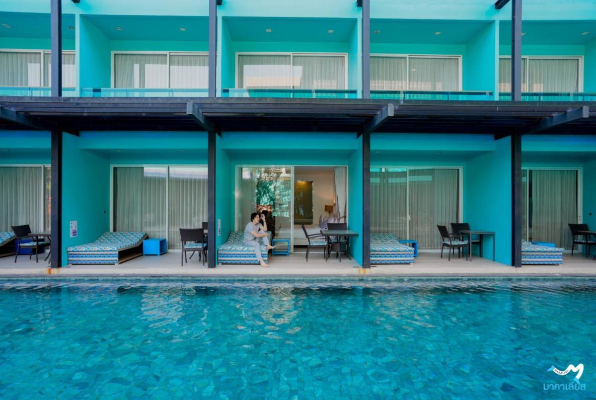 Beach Walk Boutique Resort Bangsaen Buitenkant foto